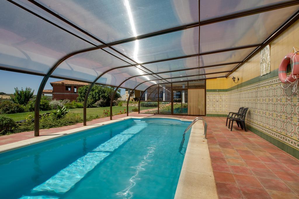 Apartamentos El Jardin Del Poeta Guijo de Granadilla Rom bilde
