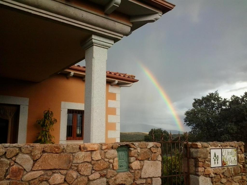 Apartamentos El Jardin Del Poeta Guijo de Granadilla Rom bilde